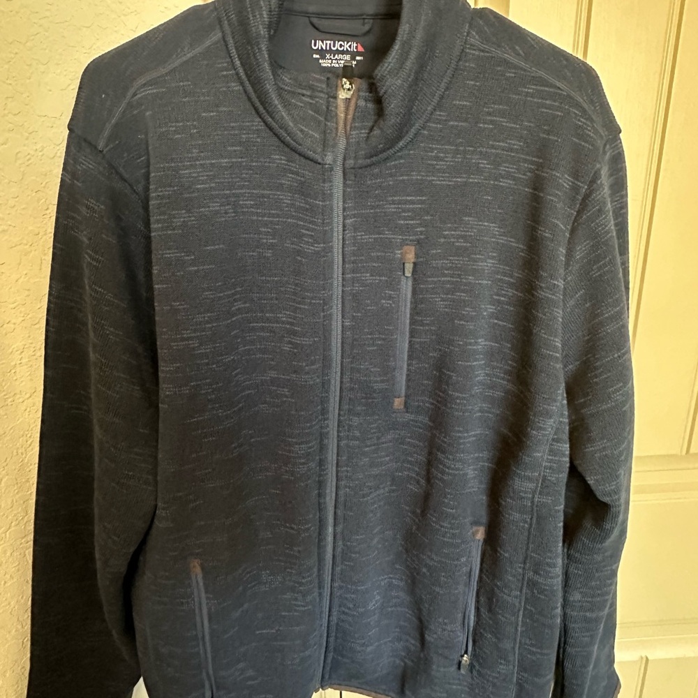 UNTUCKit Men's Navy Zip-Up Sweater